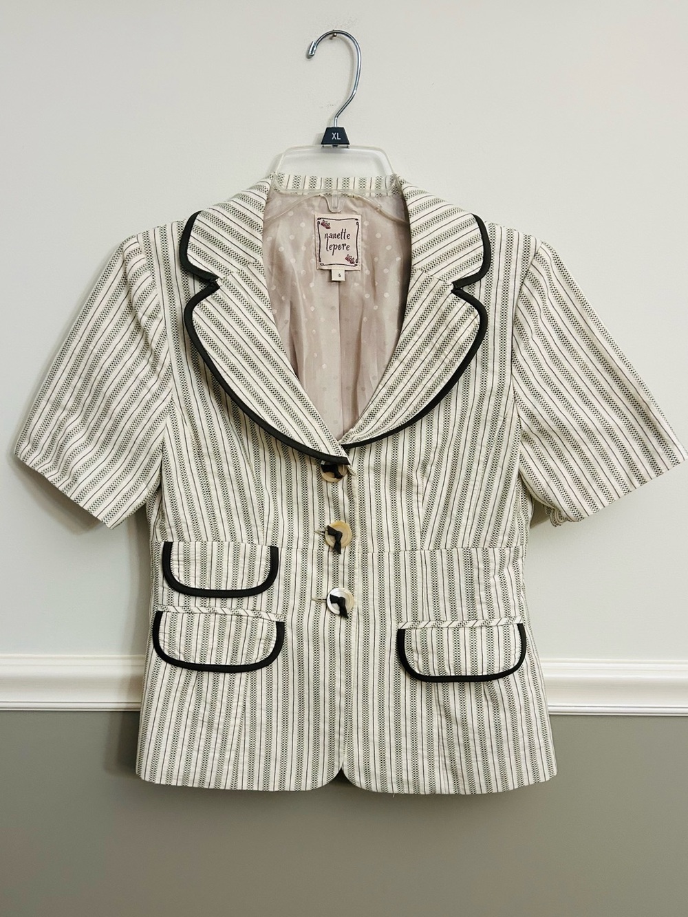 Nanette Lepore Cream Geometric Shaped Striped Short Sleeve Blazer Jacket Size 6